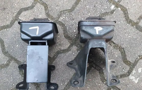 Ford Transit Engine mount vacuum valve 