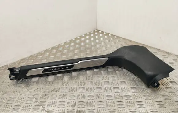 Citroen DS5 Front sill trim cover 9673401977 9673401577 9673405477