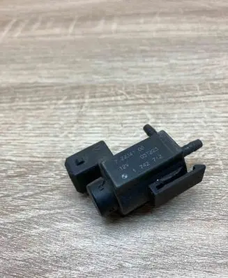 BMW 5 E60 E61 Turbo solenoid valve 1742712 72234100