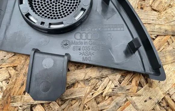 Side speaker trim/cover