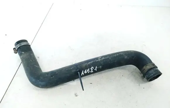Volkswagen Golf II Engine coolant pipe/hose