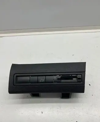 Peugeot 5008 II Other switches/knobs/shifts 9810270177