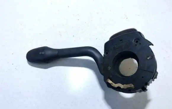 Volkswagen Golf III Indicator stalk dotsaeqb91