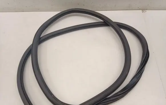 Volkswagen ID.4 Front door rubber seal
