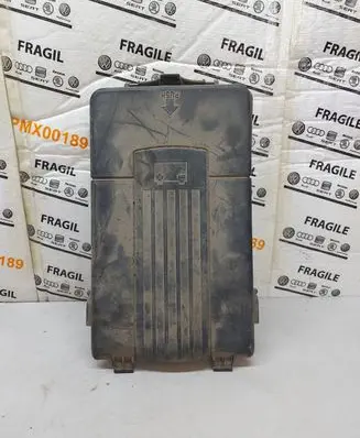 Volkswagen PASSAT B6 Battery box tray cover/lid 1K0915443C
