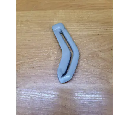 Volvo V70 Seat belt trim 1882