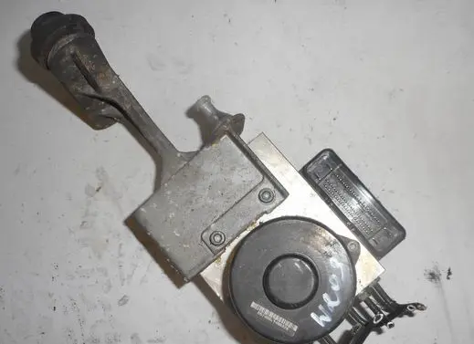 Mercedes-Benz C W203 ABS Pump A0034319412 A2095450232