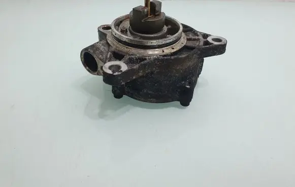 KIA Ceed Vacuum pump 2881007070