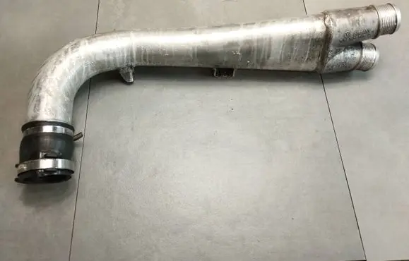 Audi Q7 4L Intercooler hose/pipe 7L6145945G