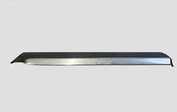Volkswagen Touareg I Rear door trim (molding) 7L6839787
