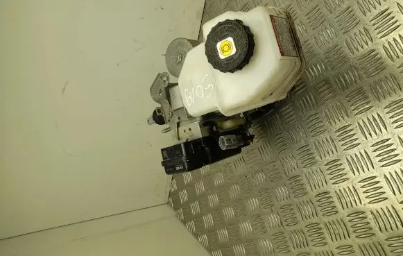 Toyota RAV 4 (XA50) Master brake cylinder 4720042G00