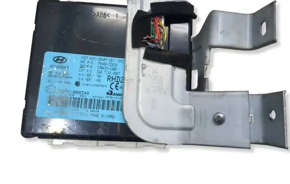 Hyundai i40 Other control units/modules 954803Z030 39RA331000 116RI000348