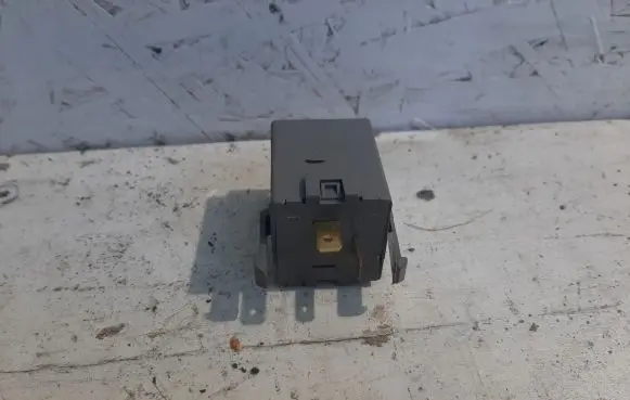 KIA Ceed Other relay 937101H000