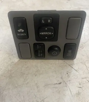 Toyota Hilux (AN10, AN20, AN30) A set of switches 183574