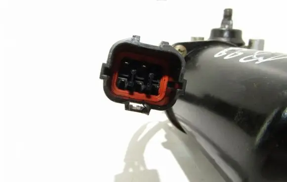 Chevrolet Rezzo Wiper motor