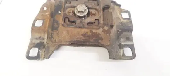 Ford Kuga I Engine mount bracket 4N517M121FD 5M517M121MB