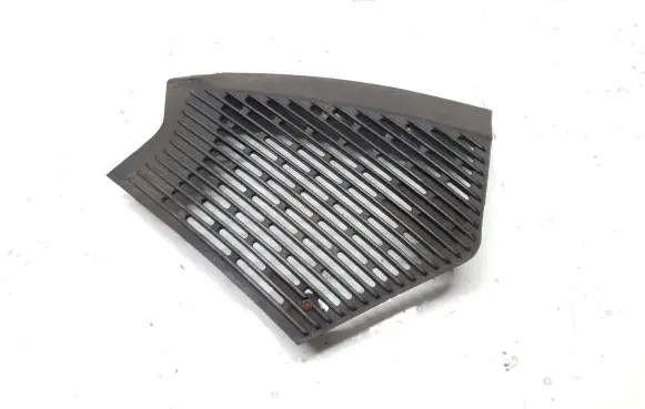 Mercedes-Benz E W123 Front door speaker cover trim 1236802707