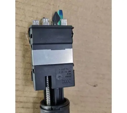 Audi TT Mk1 Seat heating switch 8N0963563B