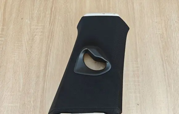 BMW 8 G16 (B) pillar trim (top) 7470686 5A0F0A2