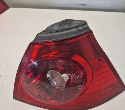 Volkswagen Golf V Rear/tail lights 1K6945096N 028490202 00114696
