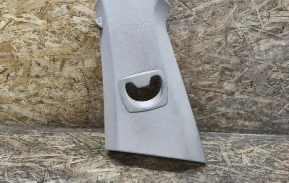 BMW 7 F01 F02 F03 F04 (B) pillar trim (top) 9112739