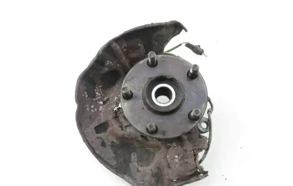 Toyota Corolla Verso E121 Front wheel hub spindle knuckle