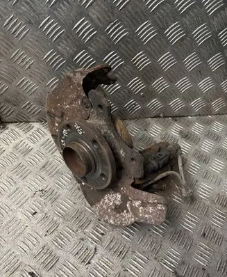 Skoda Roomster (5J) Front wheel hub spindle knuckle 