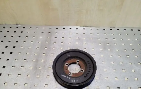 Opel Meriva A Crankshaft pulley 