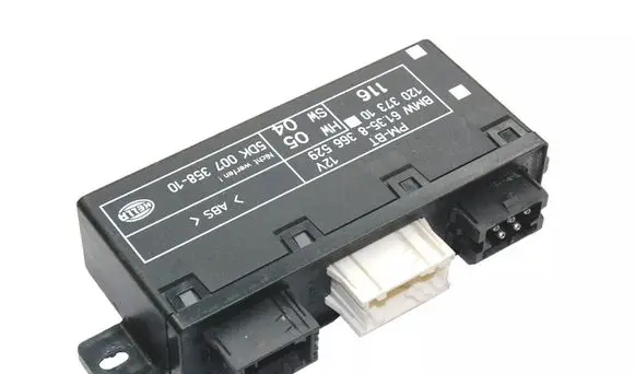 BMW 5 E39 Door control unit/module 61358366529 HW05SW04