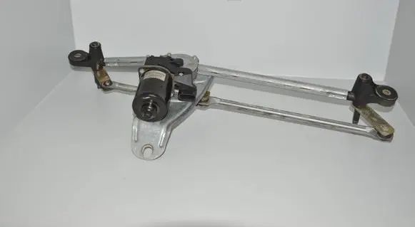 BMW X5 E53 Front wiper linkage 7046571 24012878
