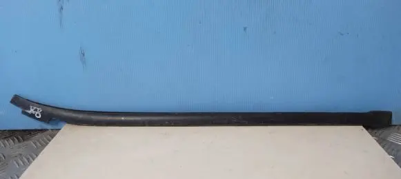 BMW 4 F36 Gran coupe Windshield trim 7285927
