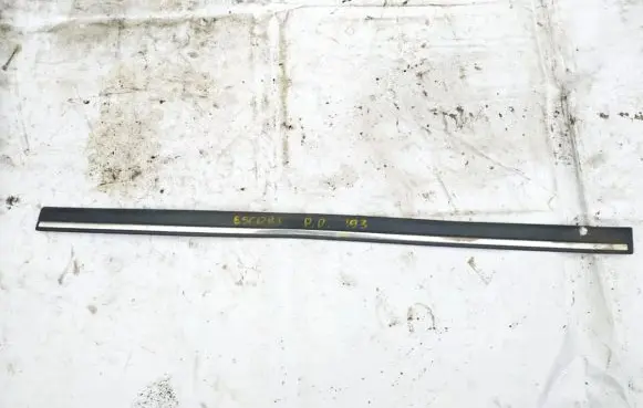 Ford Escort Front door trim (molding) 