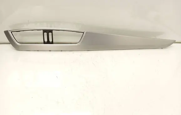 Mercedes-Benz C W204 Panel trim A2046807271
