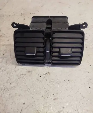 Volkswagen PASSAT B6 Rear air vent grill 3C0819203