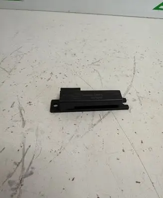 Jaguar XF X250 Keyless system antenna AH4215K603AA 5E08X0107