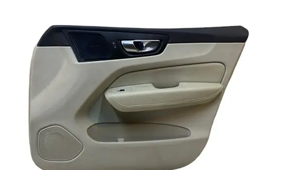 Volvo XC60 Front door card panel trim 31446175 31490642 31456827