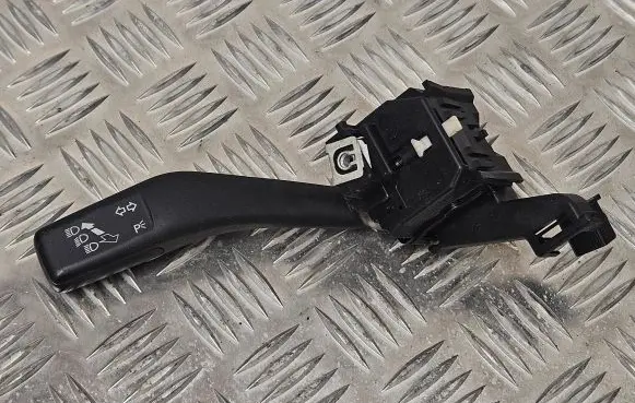 Volkswagen Caddy Indicator stalk 1KO953513 ANP80H012C 97E0477
