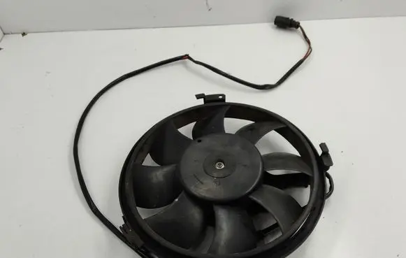 Audi A6 Allroad C5 Electric radiator cooling fan