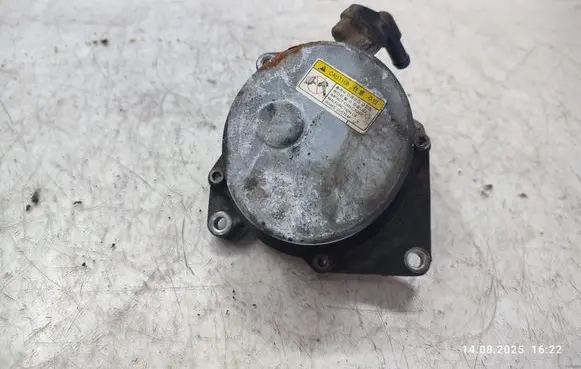 Hyundai ix 55 Vacuum pump 386103A500