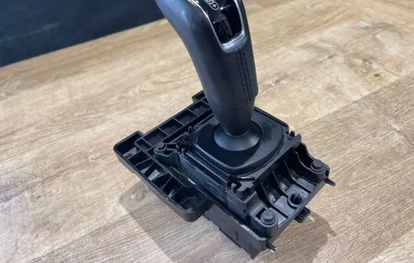 Jaguar E-Pace Gear shifter/selector J9C34862AB J9C37E453AA