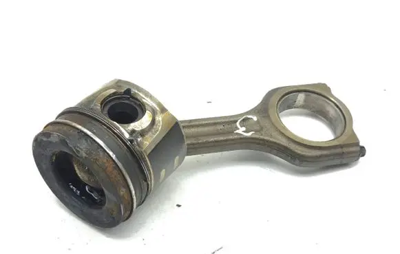 Citroen C4 Grand Picasso Piston with connecting rod