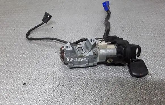 Subaru Forester SF Ignition lock 88213FC000
