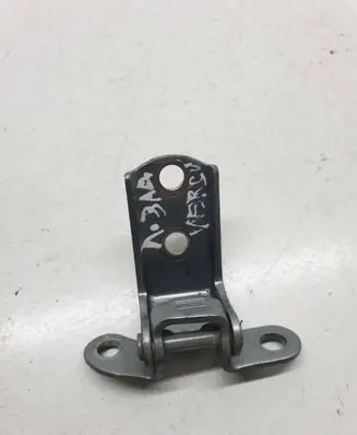 Toyota Corolla Verso AR10 Rear door upper hinge