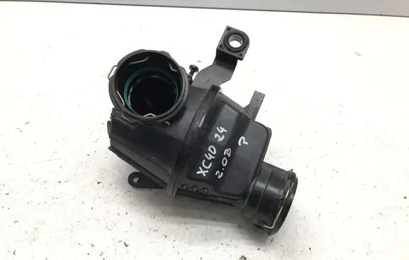 Volvo XC40 Intake resonator 32257942