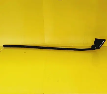 Mercedes-Benz CLK A208 C208 Front door glass trim molding 2087201024
