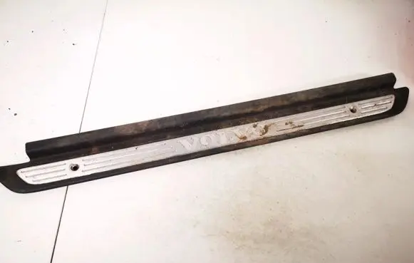 Volvo S40, V40 Front sill trim cover 30818426