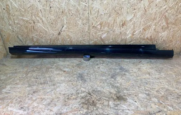 Mercedes-Benz ML W166 Front sill trim cover A1666980854
