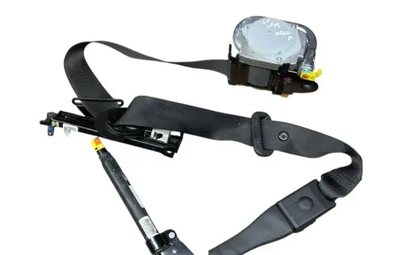 Opel Mokka Front seatbelt 95403052