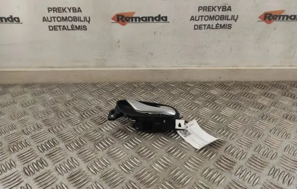 Renault Kadjar Front door interior handle 806705402R