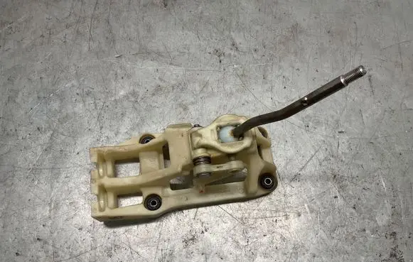 Hyundai Getz Gear shifter/selector 437301CXXX